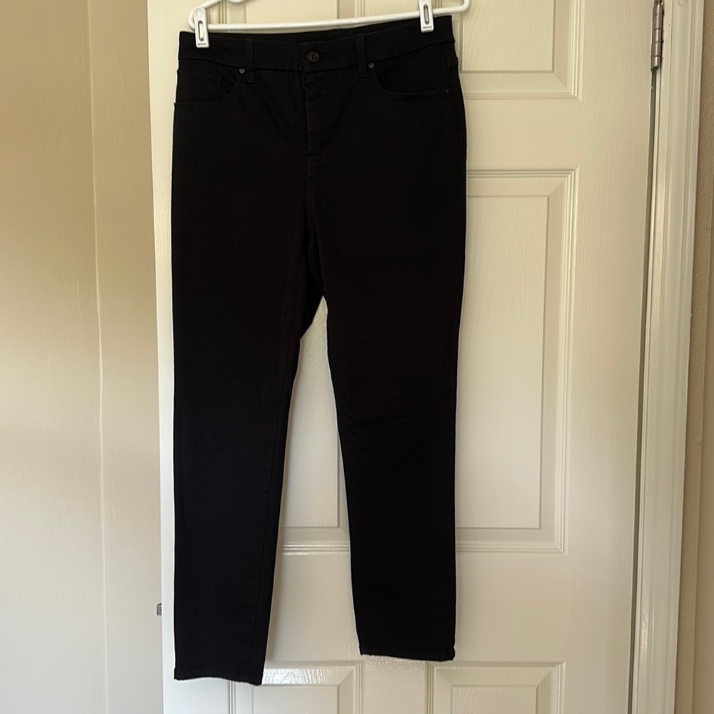 Chicos So Slimming Girlfriend Slim Ankle pants